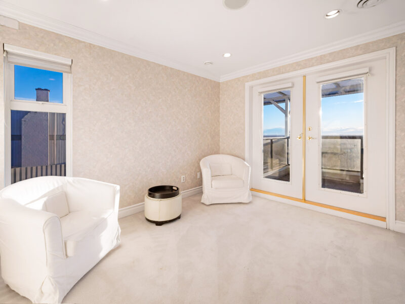 Harrison Dr gallery photo